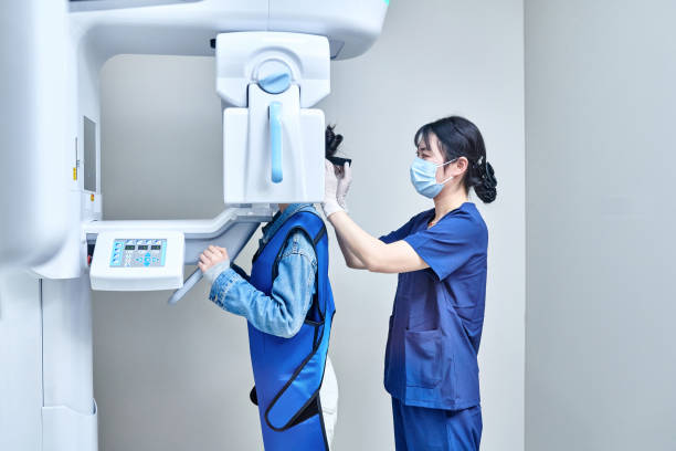 Best Emergency Gum Treatment in Miami Shores, FL